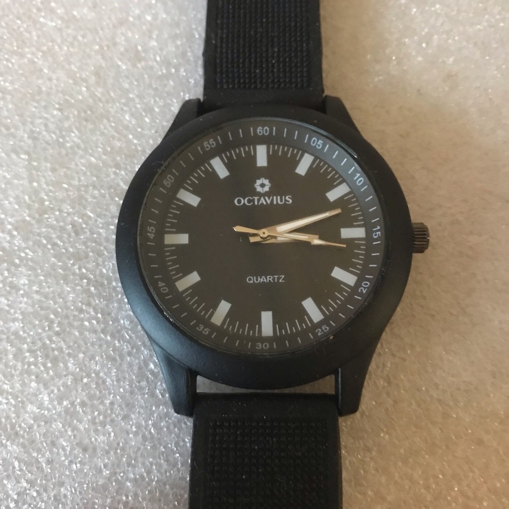 Octavius Black Men's Quartz Watch